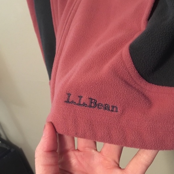 L.L bean zip up - Picture 2 of 7